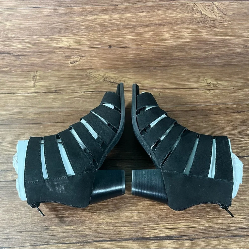 VIONIC Harlow Black Leather Wedge Sandals Women’s Size 6.5‎ Shoes Gladiator